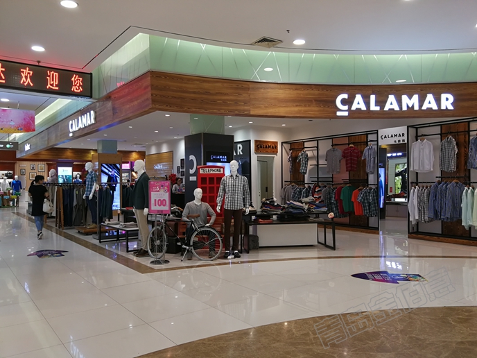 男裝店男裝展柜